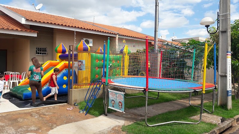 leo & duda locações de cama elástica e piscina de bolinhas