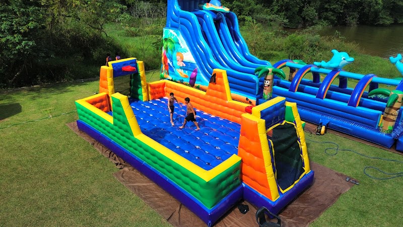 Aluguel Futebol Sabão | Surf Mecânico |Tobogã | Giro Radical | Touro Mecânico | Brinquedos Para Festas | Máquina Pelúcia
