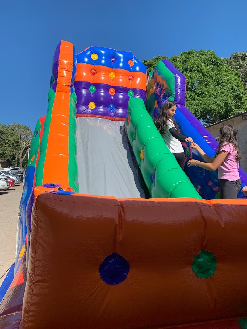 Ivanda Festas - Aluguel de Pula Pula, Tobogã Inflável, Piscina de Bolinhas, Algodão Doce, Pipoca