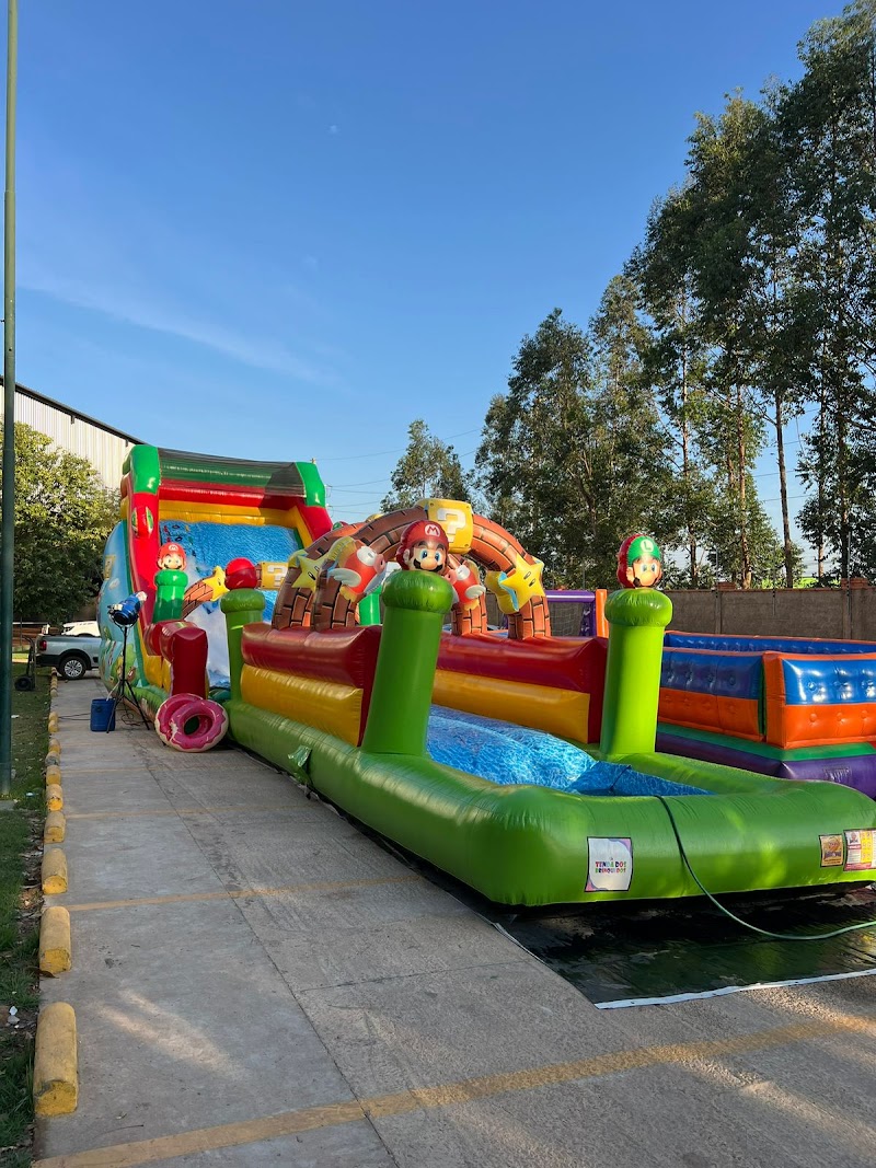 Tenda dos Brinquedos Cuiabá locação de brinquedos para festas. Touro Mecânico, futebol de sabão, tobogã.