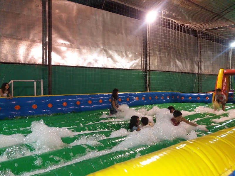 SPLASH FUTEBOL DE SABÃO