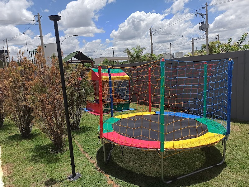 Sapeca Locação de Brinquedos