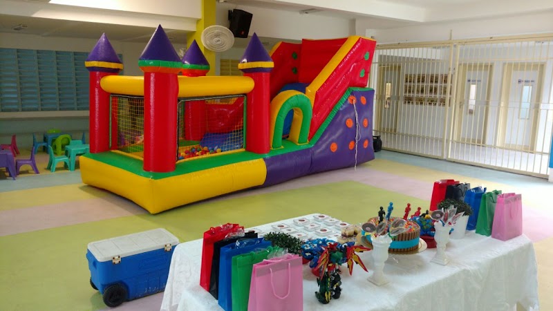 Festa Feliz Locação De Brinquedos