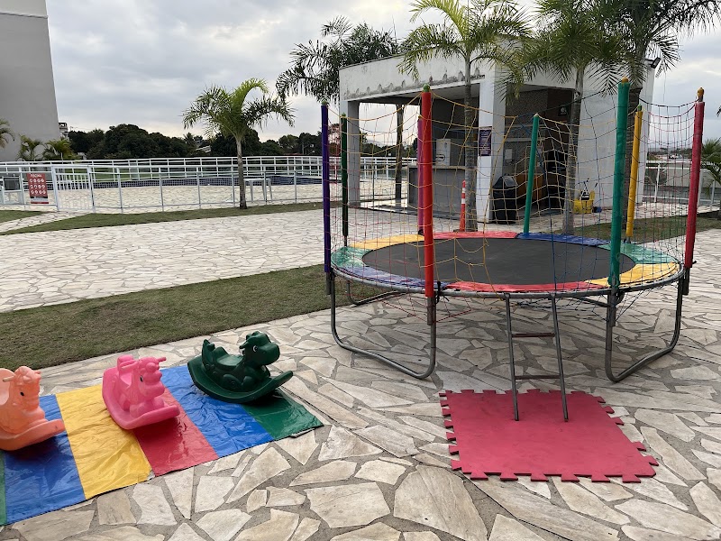 Santana Brinquedos e Locações