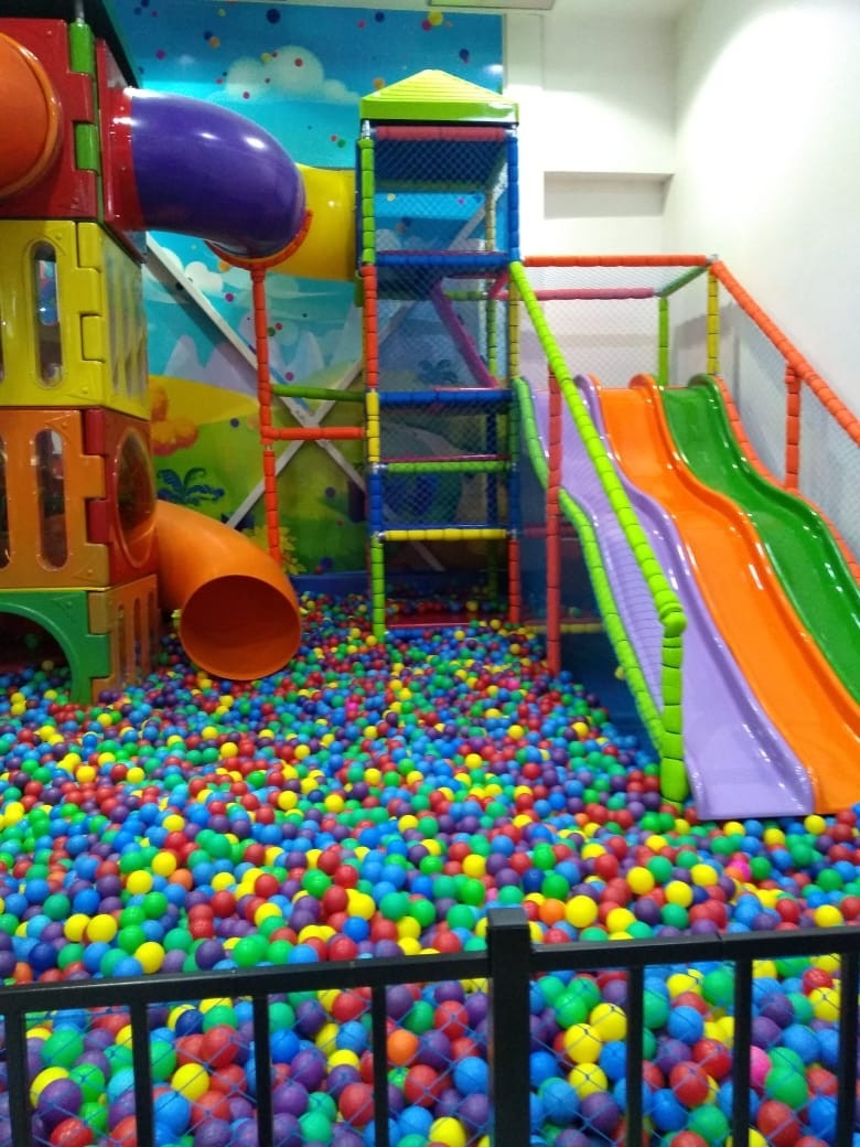 Só festa locações de brinquedos para eventos