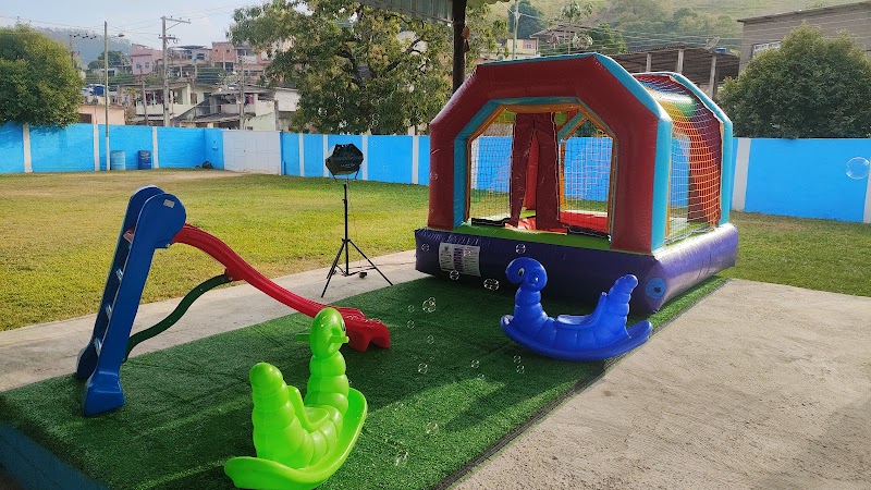 BRINQFEST - Aluguel de Brinquedos Infláveis
