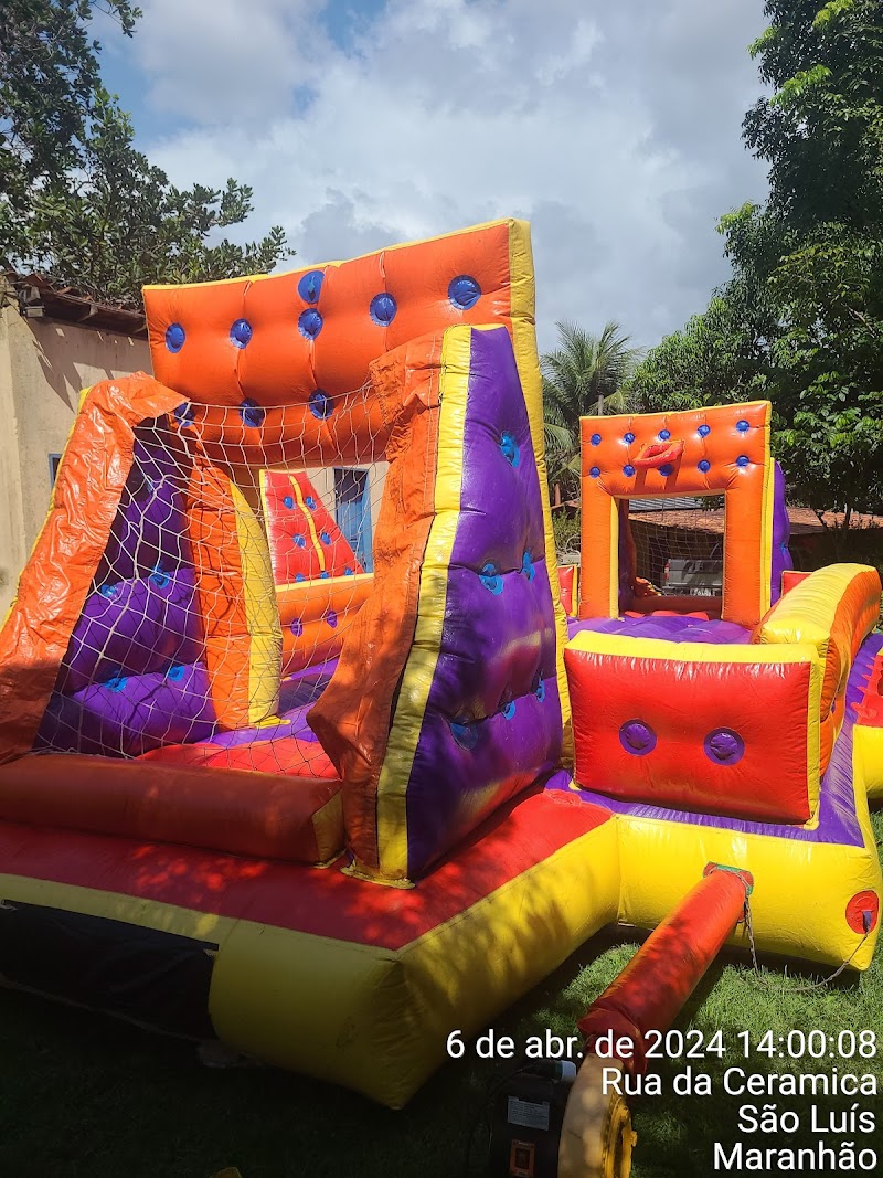 Pula pula Alegria brinquedos -Aluguel Futebol de Sabão Tobogã Inflável