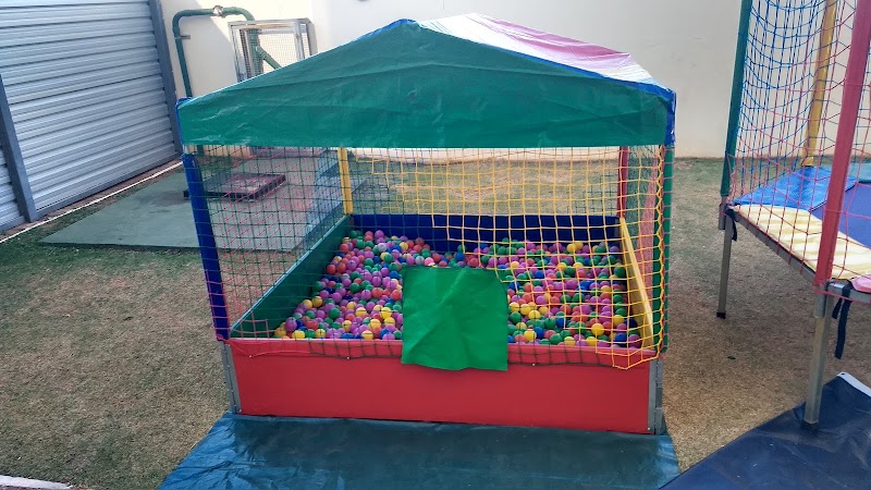 Tof Lofty Locação de Brinquedos