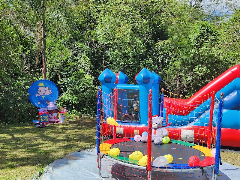 Play Diversão Locações de Brinquedos