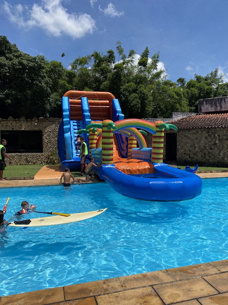 Vera e Marcelo Locações de Brinquedos