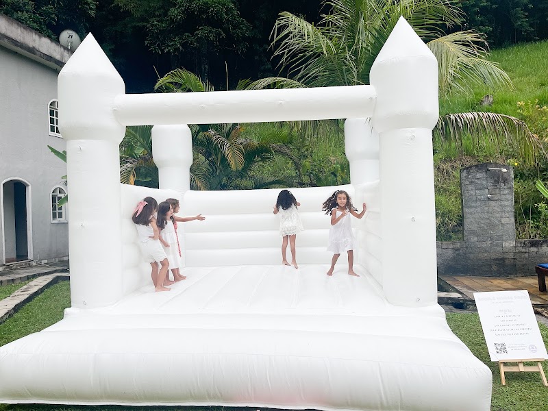 Bubble House Park- Infláveis de Luxo
