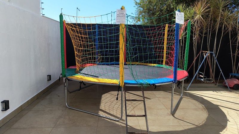JA aluguel de mesas e brinquedos