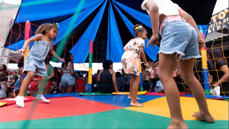 Top Festas Locação de Brinquedos