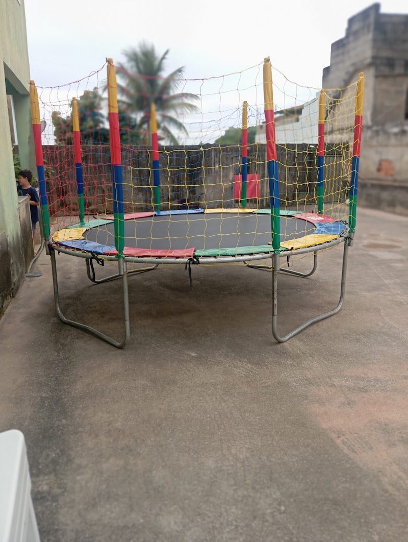 Aluguel cadeiras e pula pula
