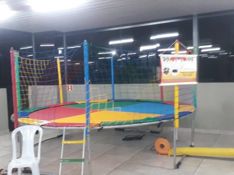 Cris Festas - Locação de Brinquedos e Mesas.