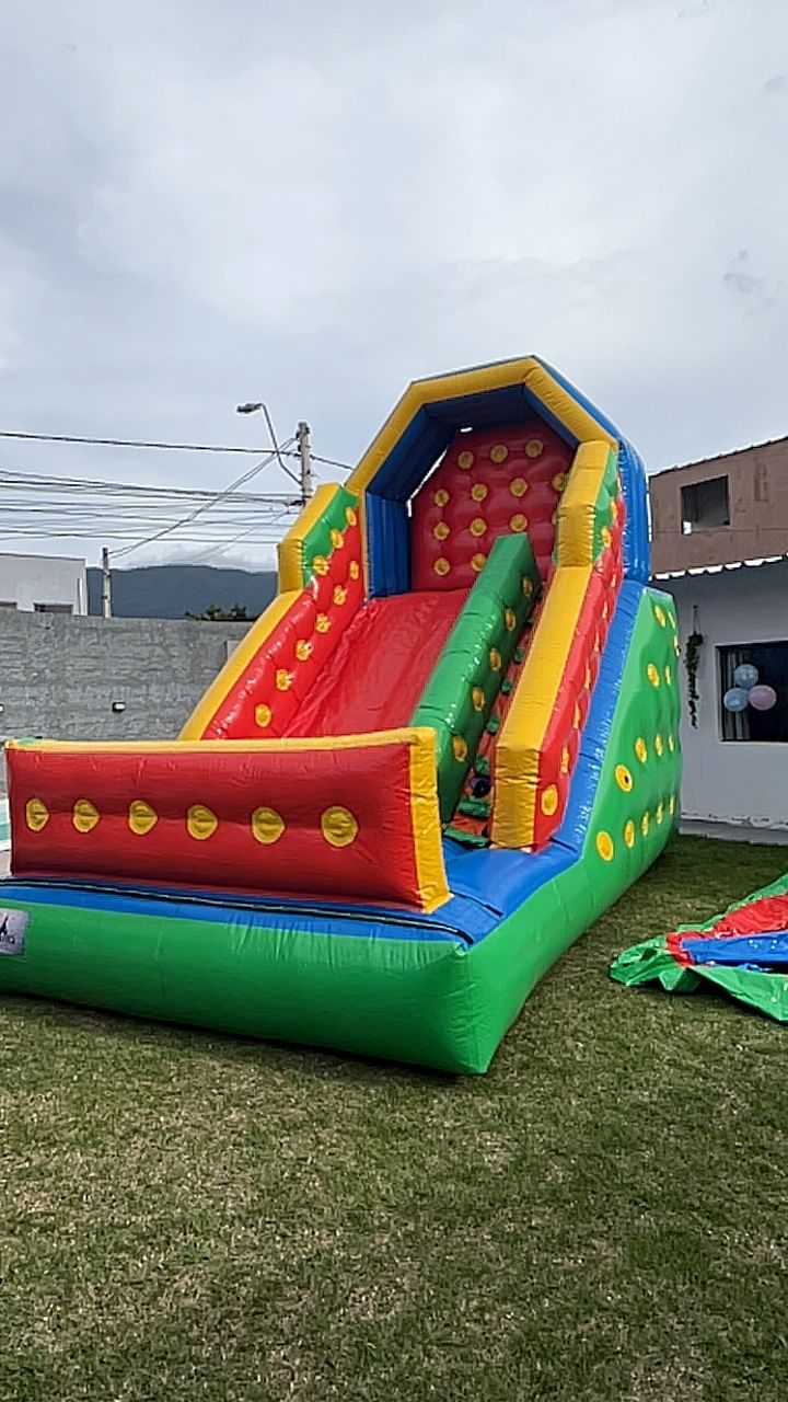 CARTOLA BRINQUEDOS | Infláveis e Festas