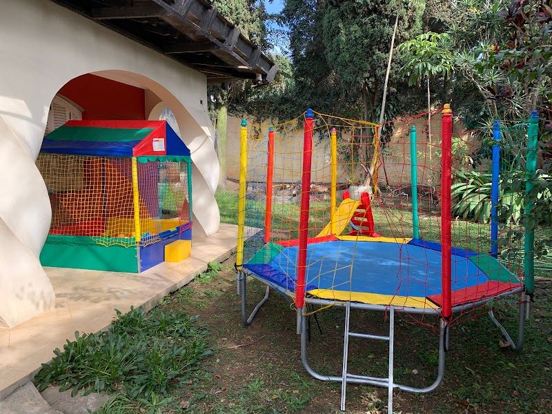Alana Brinquedos e Decorações