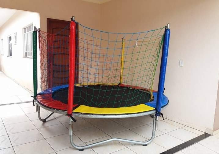 BRIN-Q BRINQUEDOS LOCAÇÕES