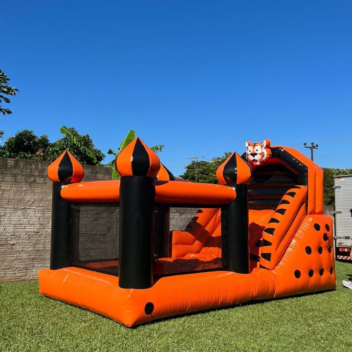 Carrossel Brinquedos