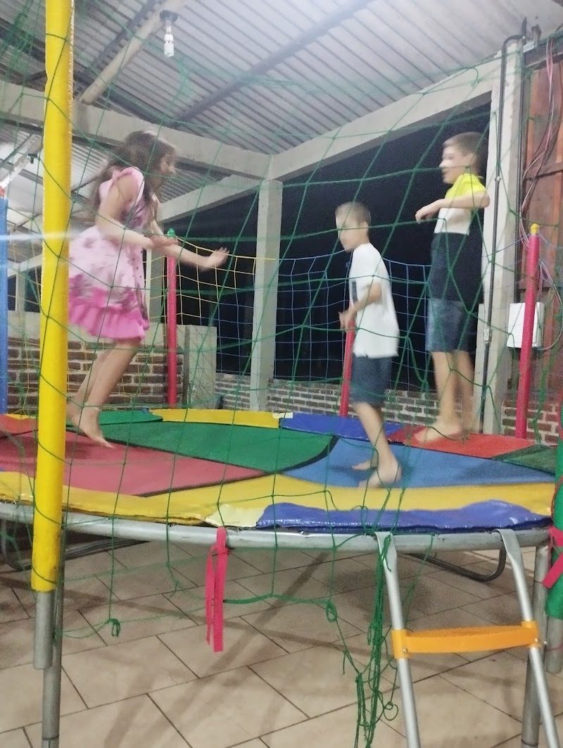 Cia Festas - Locação de Brinquedos para Festas
